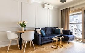 Golden Apartments Warsaw - Mennica Residence